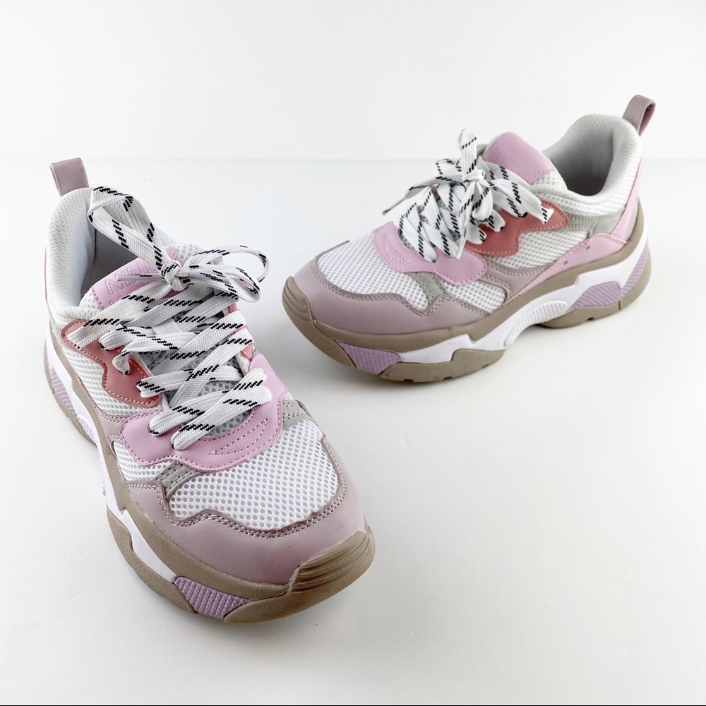 NINE WEST Pink Taybre Lace Up Sneakers Size 7.5